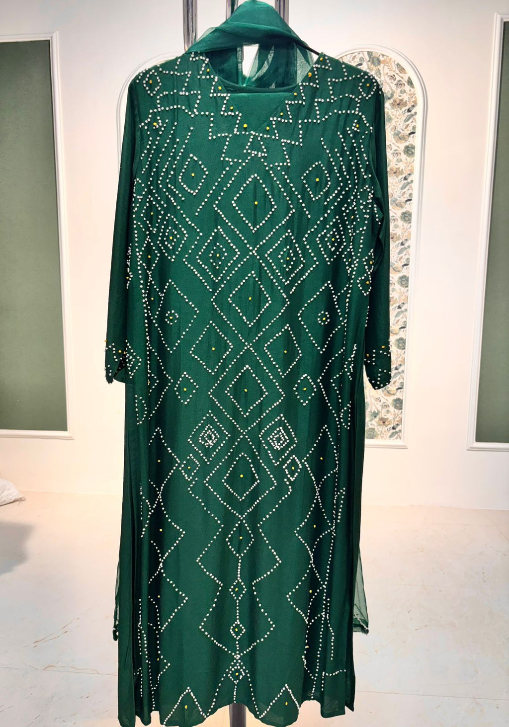 Legacy French Knot Suit Set - Emerald Mosaic