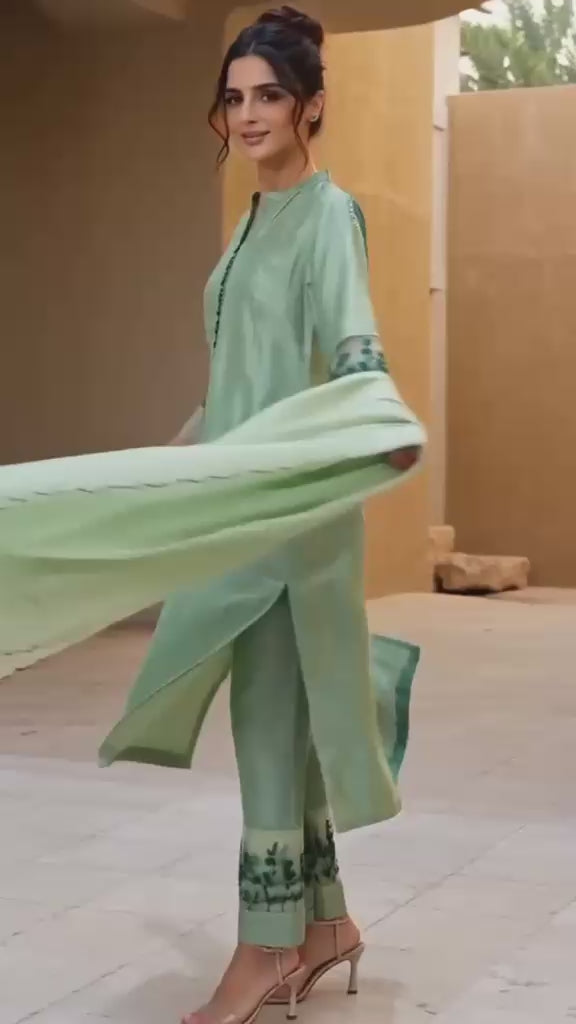 Legacy Floral Suit Set - Mint Sonata